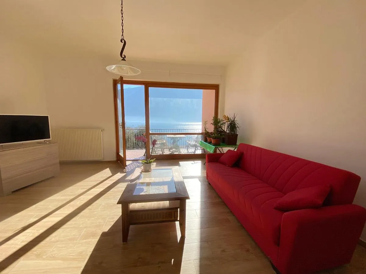 Big Apartment With Lake View And Two Bedrooms Sala Comacina