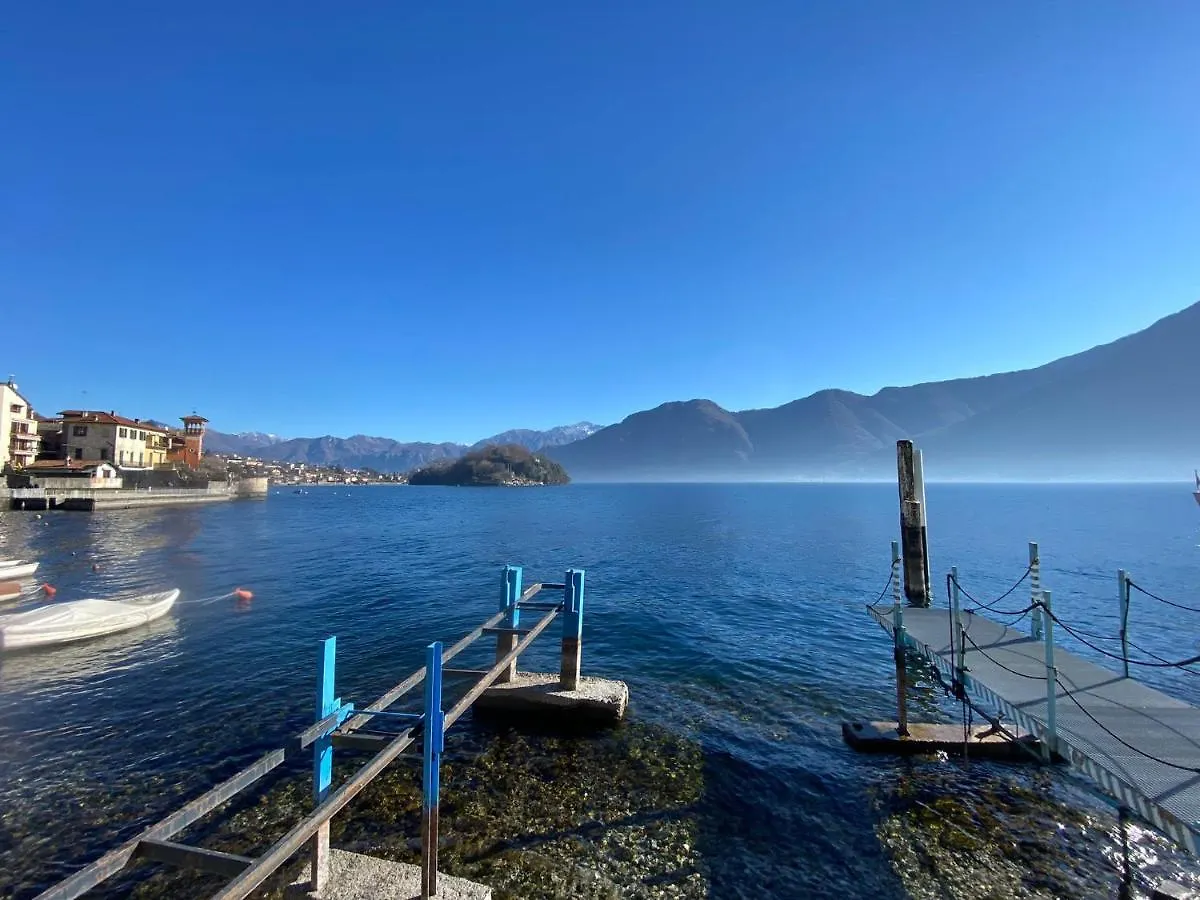 Big Apartment With Lake View And Two Bedrooms Sala Comacina Italien